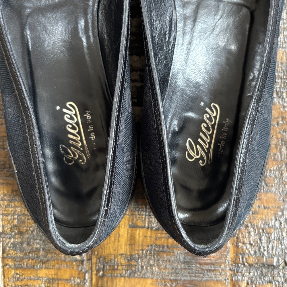 Gucci Black Flats with Iconic Bamboo Horse Bit Accent - Picture 4 of 8